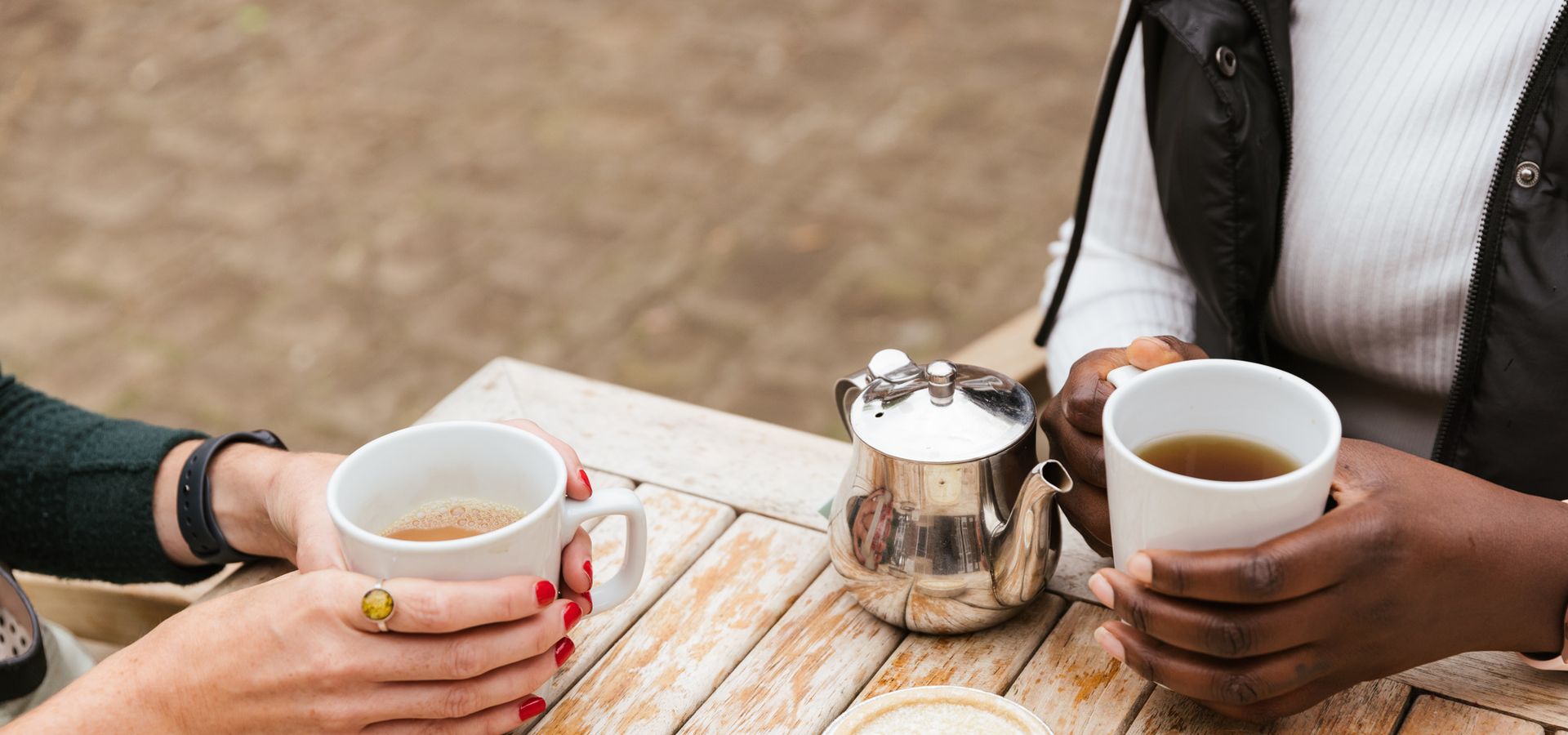 Coffee, tea and cake