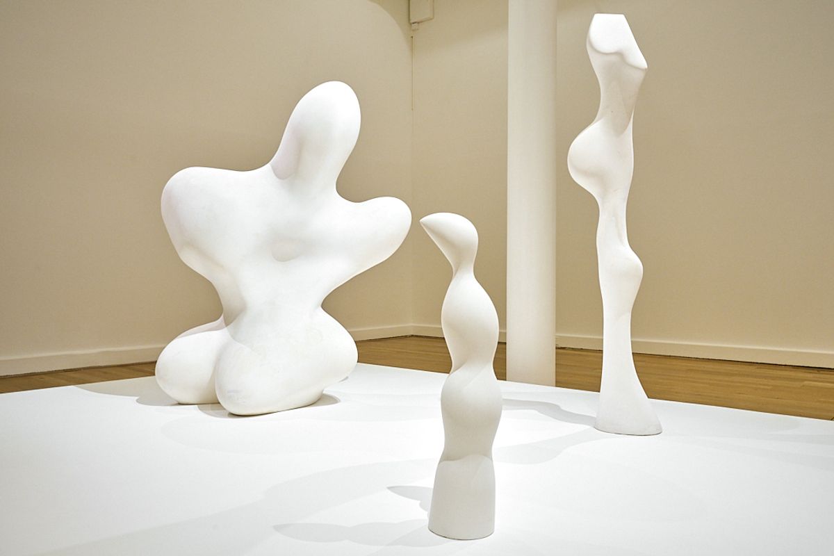 Installation shot featuring Jean (Hans) Arp, Giant Pip 1937 (plaster between 1966-77), Important Person 1957 (plaster c.1978) and Is 1963 (plaster 1964). Gifts of the Stiftung Arp e. V., Berlin, 2024. Photo: Rob Battersby