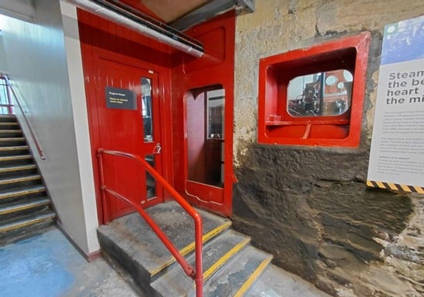 Photo of red door