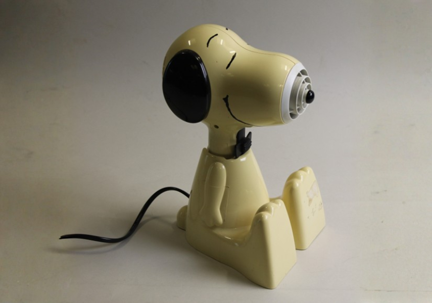 A carton dog 'Snoopy' as a hairdryer