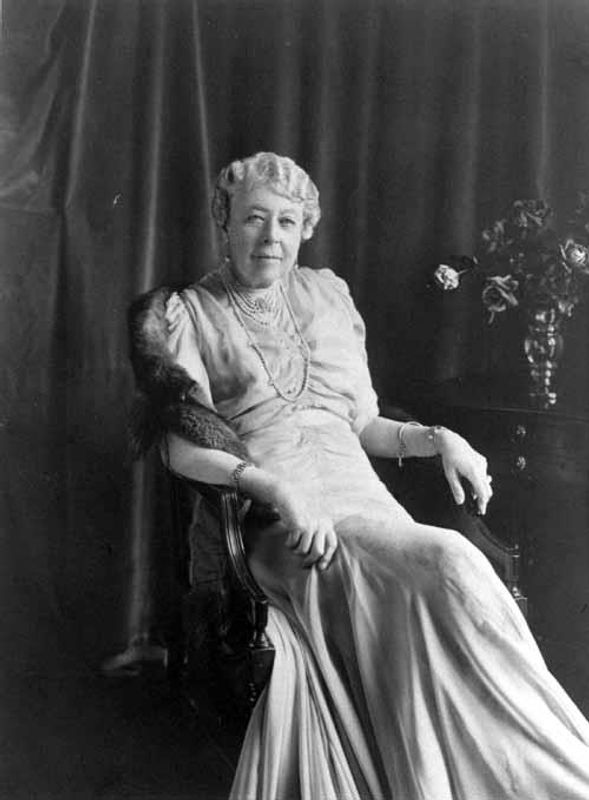 Mrs Laura Gwendolen Gascoigne. Credit: Leodis.net