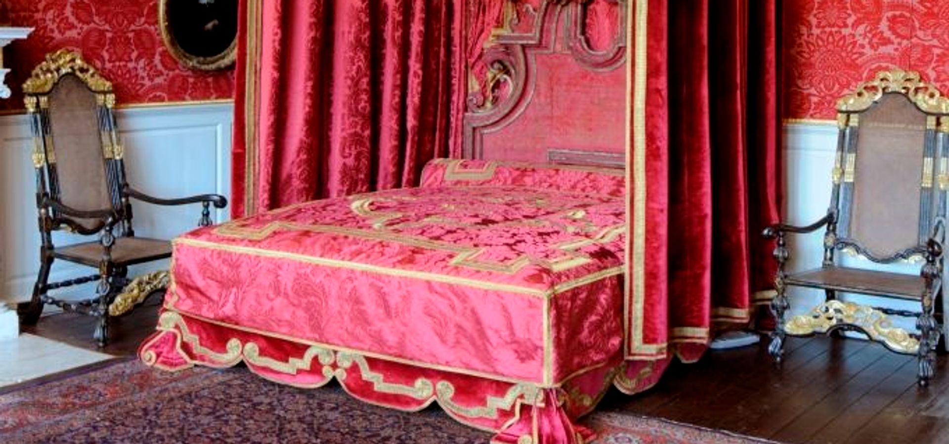 The Angel bed on display at Temple Newsam 